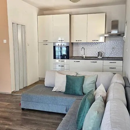 Apartment Maya 2