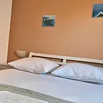 Maya 2 Apartment