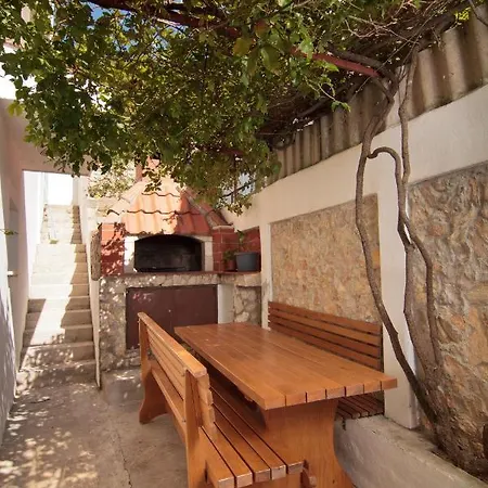 Maya 2 * Marusici (Split-Dalmatia)