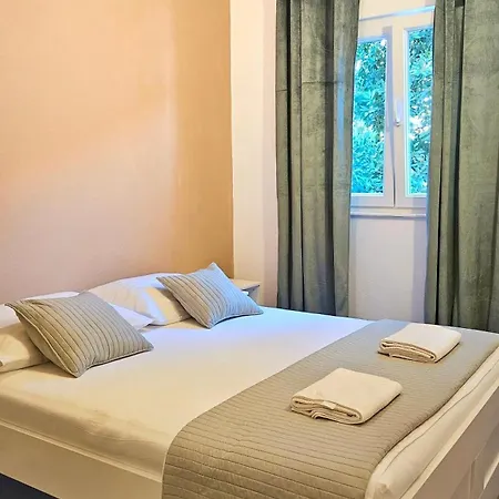 Maya 2 Daire Marusici (Split-Dalmatia)